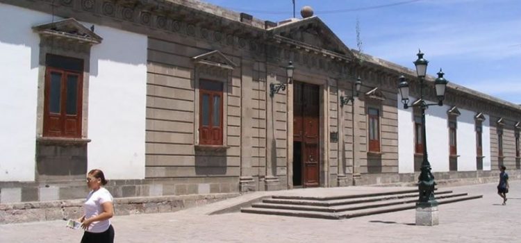 Sismo provoca daños estructurales en el palacio de gobierno de Irapuato