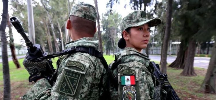 AMLO asegura que Fuerzas Armadas seguirán patrullando en Guanajuato