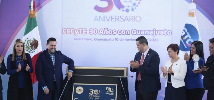 Conmemoran 30 años del CECyTE Guanajuato