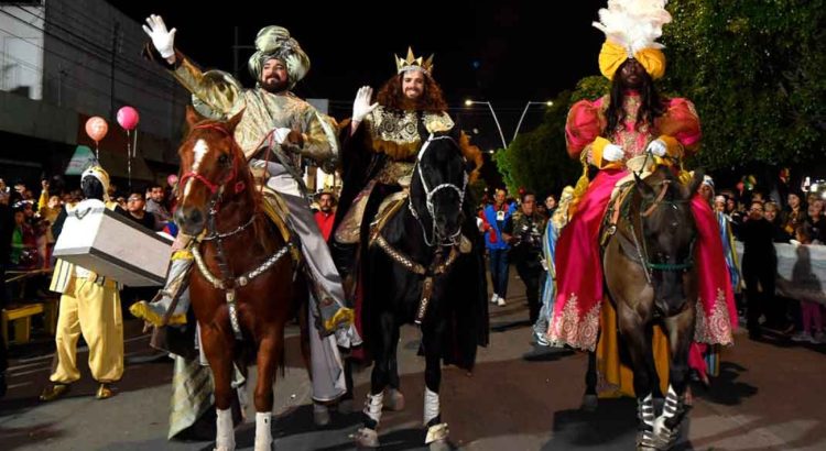 Regresa la cabalgata de Reyes Magos a Irapuato