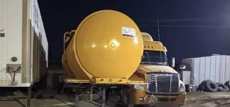 Durante un operativo desmantelan red de almacenamiento de huachicol en Guanajuato Durante un operativo desmantelan red de almacenamiento de huachicol en Guanajuato