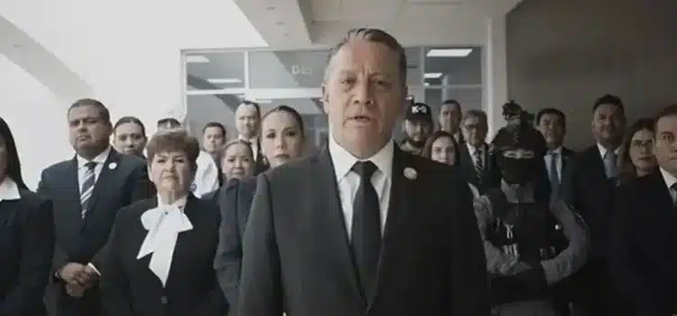 Dan marcha atrás a privilegios para mandos y directivos en Fiscalía de Guanajuato Dan marcha atrás a privilegios para mandos y directivos en Fiscalía de Guanajuato