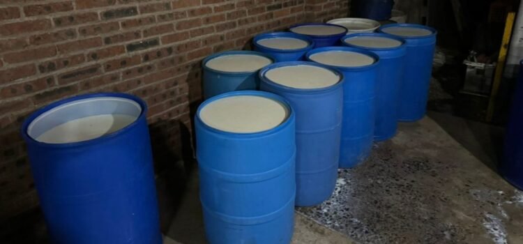 El crimen organizado diversifica sus ingresos con el robo de leche en Guanajuato El crimen organizado diversifica sus ingresos con el robo de leche en Guanajuato
